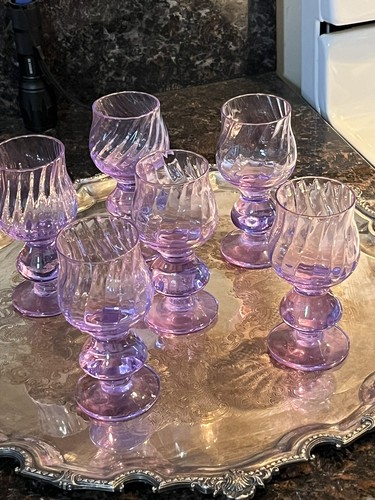 Moser alexandrite glass - alexandrite,