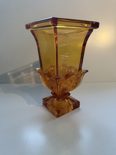 Heavy art deco - moser, style