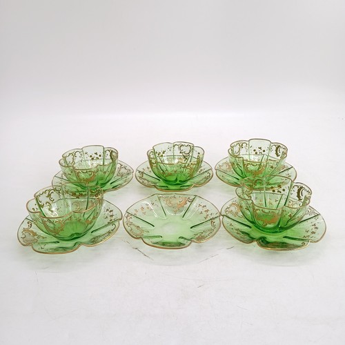 Victorian moser lobed green - lobed,