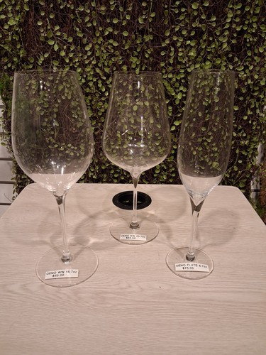 Moser art glass oeno group - art,